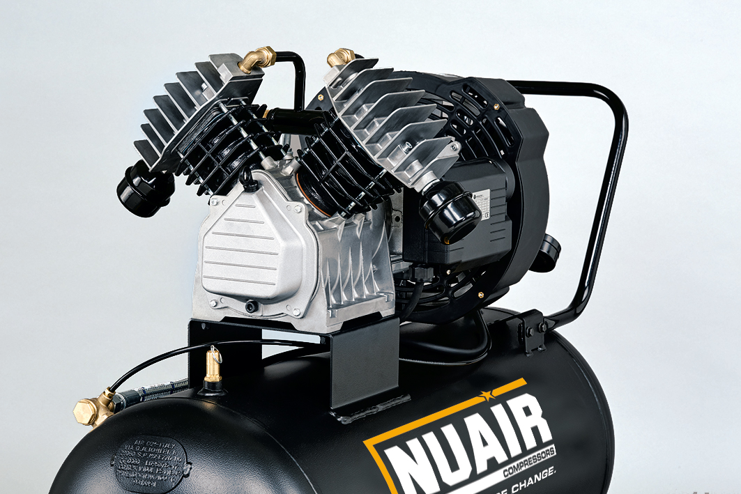 GVM/100 Compressore coassiale lubrificato con gruppo pompante a 
