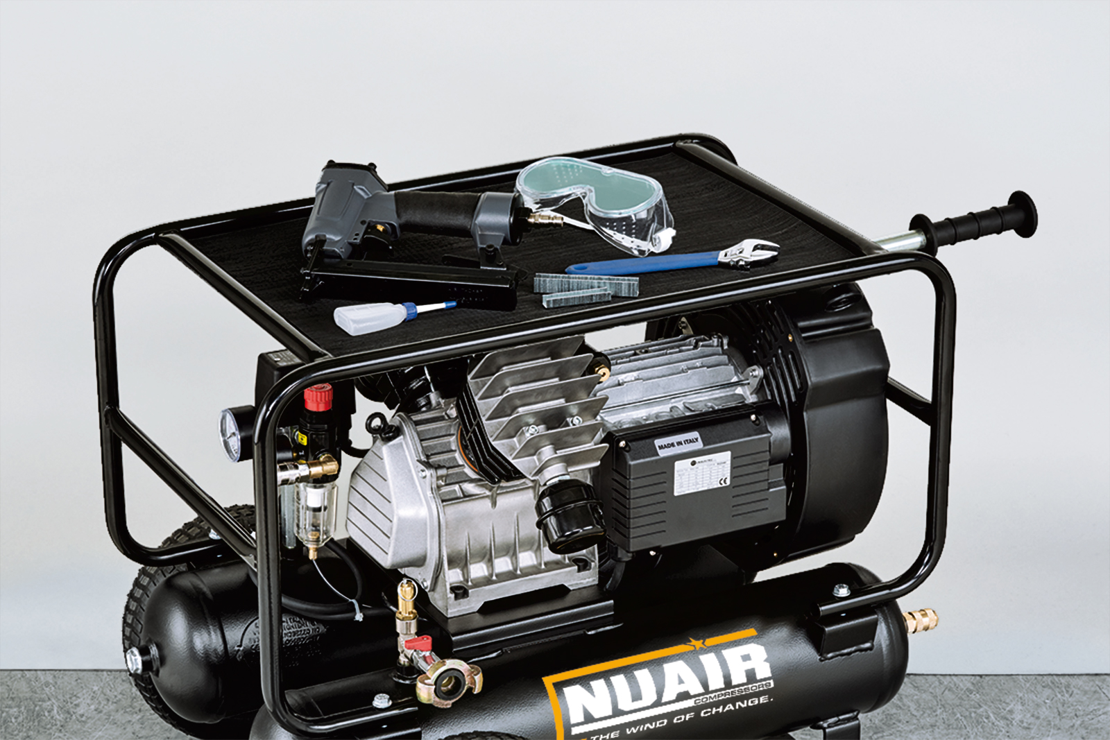 GVM/11+11 Compressore coassiale lubrificato con gruppo pompante a 