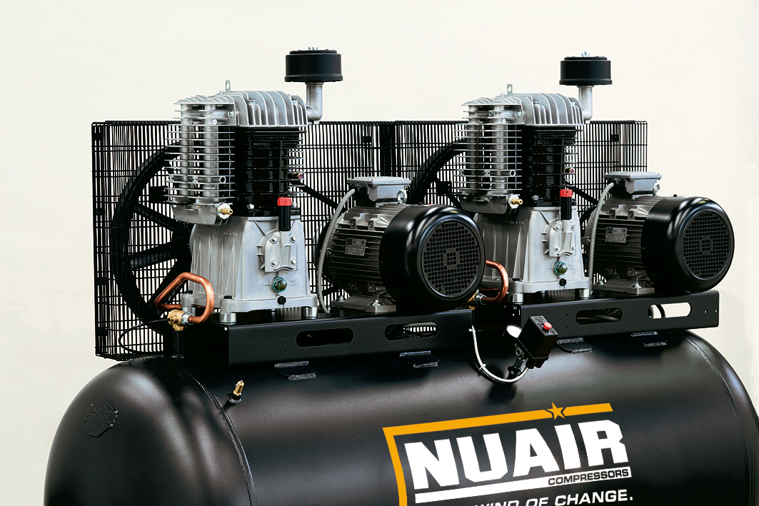 NB10/10FT/900 TD TECH Tandem belt driven two-stage compressor that guarantees very high performance. dettaglio